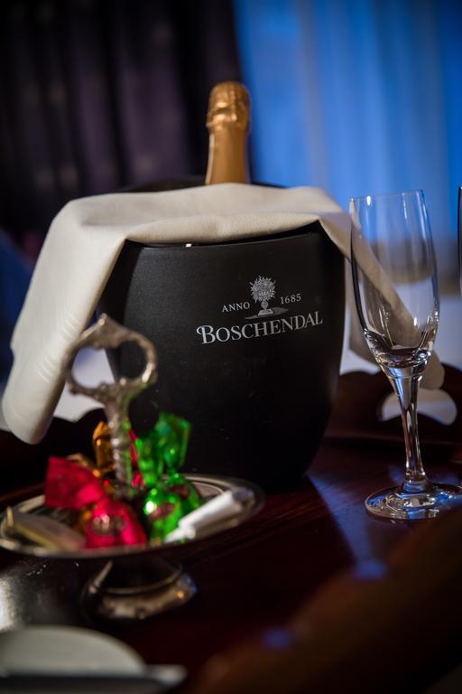 Hotel Restaurant Stad Munster ウィンタースウェイク エクステリア 写真 Champagne